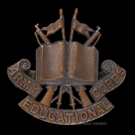 Army Educational Corps Officers Osd Bronze Cap Badge British Badges