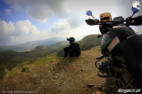 Zdjęcia Rumunskie Karpaty bywaja ujmujace Samotna podroz motocyklem