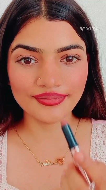 How To Apply Perfect Lipstick💄💋 Shorts Lipstick Lipstickhacks