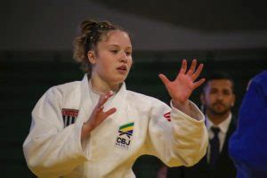 Judoca Do Talento Esportivo Convocada Para Mundial Sub