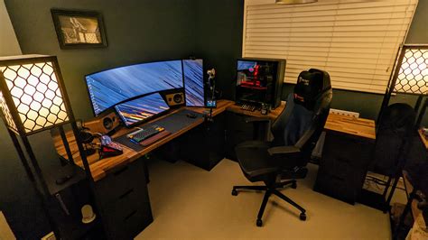 My Warm And Woody Workstation Rbattlestations