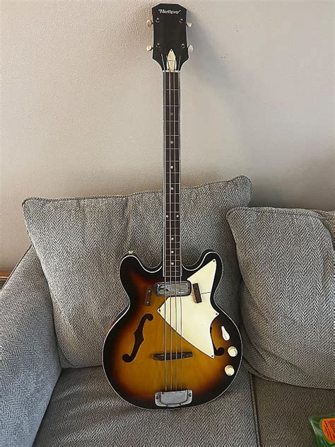 Harmony H Double Cutaway Sunburst Reverb