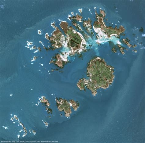 Isles of Scilly high quality satellite image | Pléiades