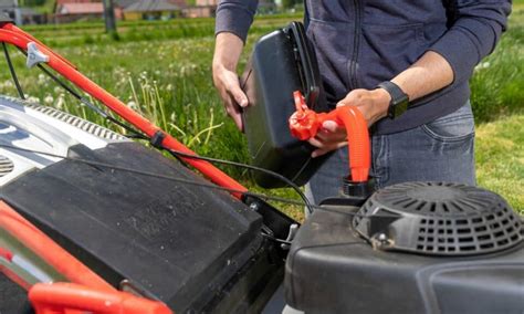 Reasons Why Your Lawn Mower Sputtering Tips To Fix