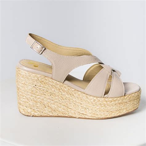 Zafiro Nude Junior Rivadeneyra