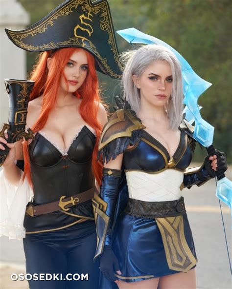 Armored Heart Ashe League Of Legends Naked Cosplay Asian 8 Photos