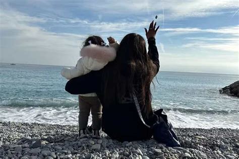 Naomi Campbell Cradles 19 Month Old Daughter As She Shares New Year Snaps Evening Standard