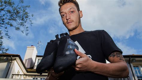 Revolutionary Laceless Adidas Ace GTI 2016 Boots Revealed Footy Headlines