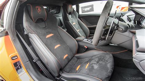 Huracan Evo Interior Image, Huracan Evo Photos in India - CarWale