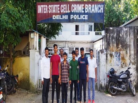 Delhi Police Bust Gang That Robbed Foreign Returned People Four