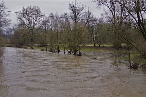 Hochwasser geht langsam zurück Evelyn Lesener Flickr