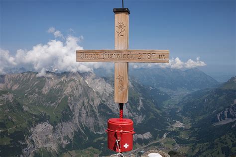 Toller Tiefblick Ins Kandertal Fotos Hikr Org