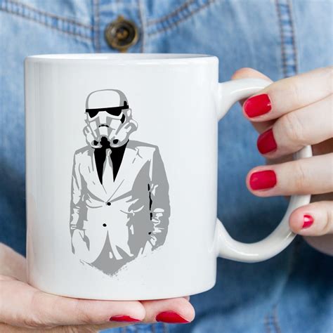 Caneca Sr Stormtrooper De Terno Star Wars Clone Wars Disney Branca