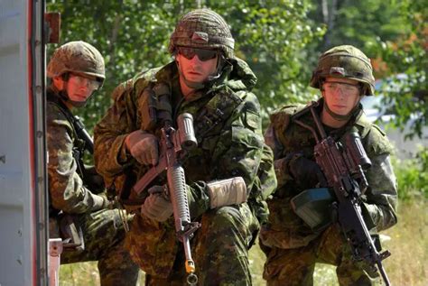 Canada Canadian Army ranks land ground forces combat field uniforms ...