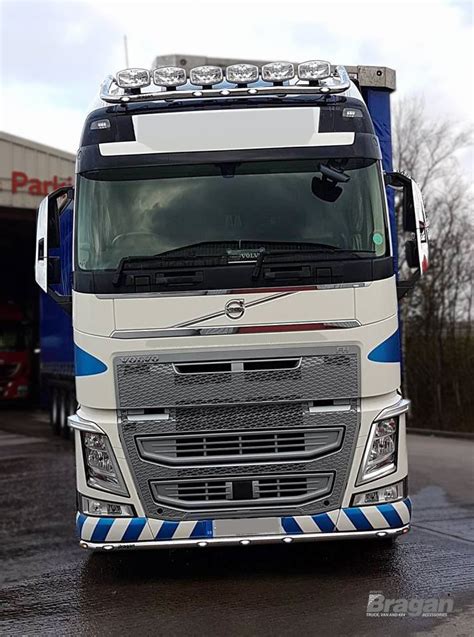 Roof Bar Led Spots X Clear Beacons To Fit Volvo Fh Globetrotter