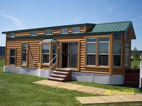 These Amish Gambrel Homes Start At