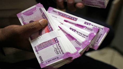 Rbi Stops Printing Circulating Rs 2000 Currency Notes Report