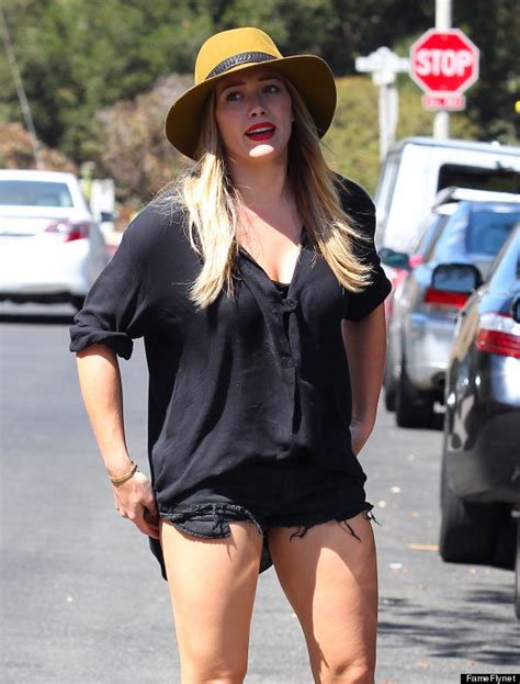 Hilary Duff S Shorts Are So Short They Could Pass For Underwear Huffpost