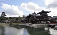 Asisbiz Photo s of Byōdō in 平等院 Buddhist temple Kyoto 京都 Kyōto Japan