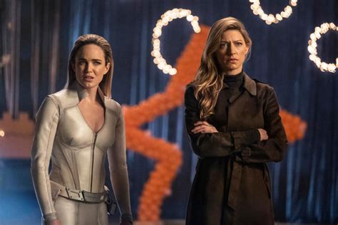 Dc S Legends Of Tomorrow Dc S Legends Of Tomorrow Bild Caity Lotz Jes Macallan 96 Von 477