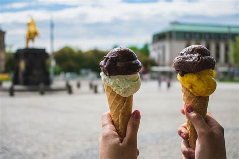 無料画像 アイスクリームコーン 冷凍デザート ジェラート ドンドゥルマ sorbetes 乳製品 甘味 皿 チョコレート