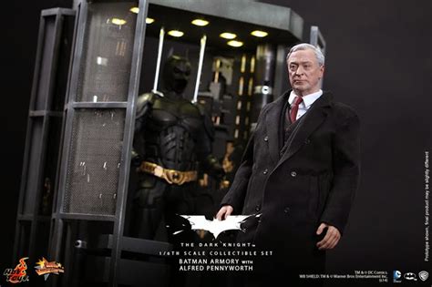 Idle Hands Hot Toys The Dark Knight 1 6th Scale Batman Armory With