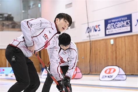 【カーリング】“雑草魂”北見協会は準優勝、スキップ平田洸介「負けたいまから再スタート」 スポーツ写真ニュース 日刊スポーツ