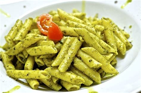 Penne Mit Pesto Rezept Kochrezepte At