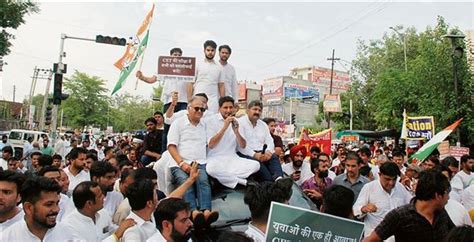 Youth Congress Protests Takes Up For Cet Candidates The Tribune