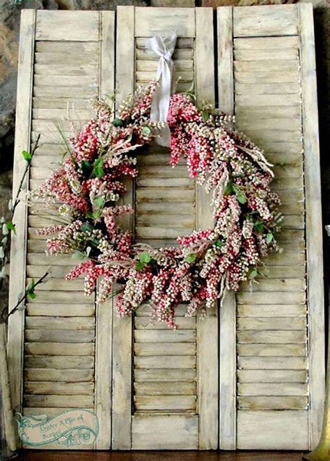 Fabulous Farmhouse Upcycled Shutter Diys The Cottage Market Shabby Chic Wreath Vintage