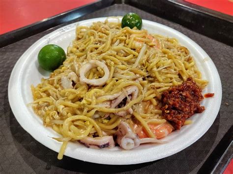 The Traveling Hungryboy Tiong Bahru Yi Sheng Fried Hokkien Prawn Mee