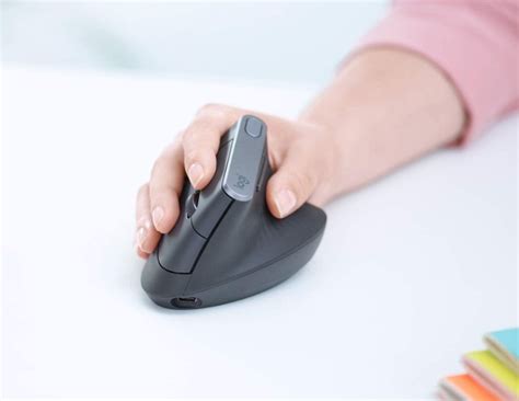 Comprehensive Guide To Ergonomic Mice What You Need To Know