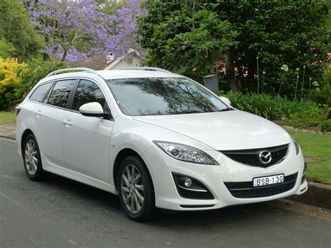 Mazda Ii Combi Gh Cd Hp Specs And Technical