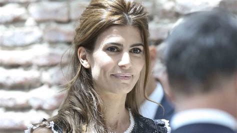 Juliana Awada Lecciones De Moda Que Nos Ense Con Su Estilo Nico