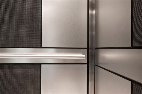 Levele 105 Elevator Interior With Main Panels In Stainless Steel With