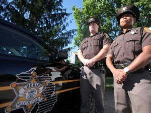 Wayne County Sheriffs Office Looking To Fill 200 Vacancies The