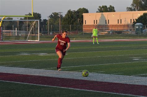 Valor Womens Soccer Drops Tight Matchup With Avila Evangel University Of The Assemblies Of God