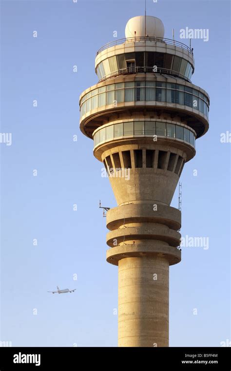 Control tower at the Pudong airport, Shanghai, China Stock Photo - Alamy