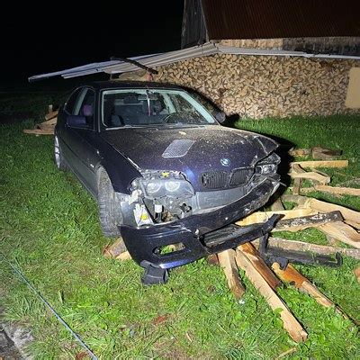 Appenzell Selbstunfall Mit Personenwagen Appenzell Innerrhoden