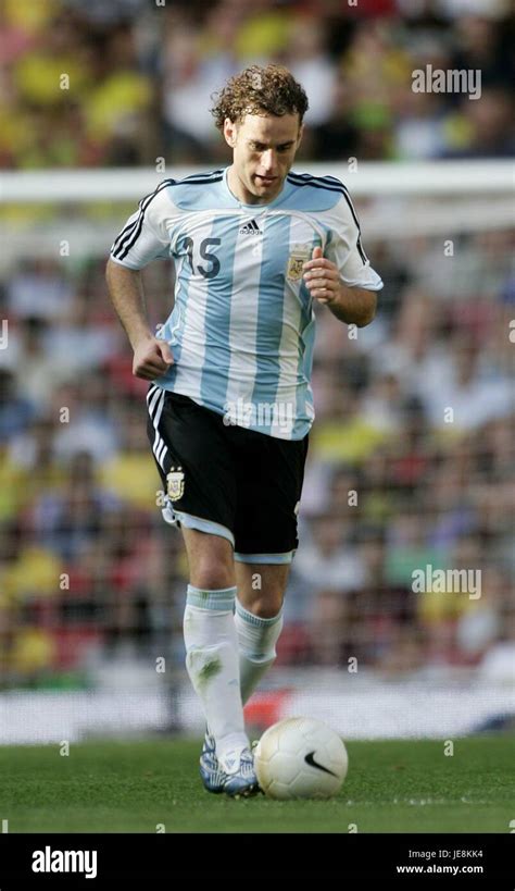 Milito hi-res stock photography and images - Alamy