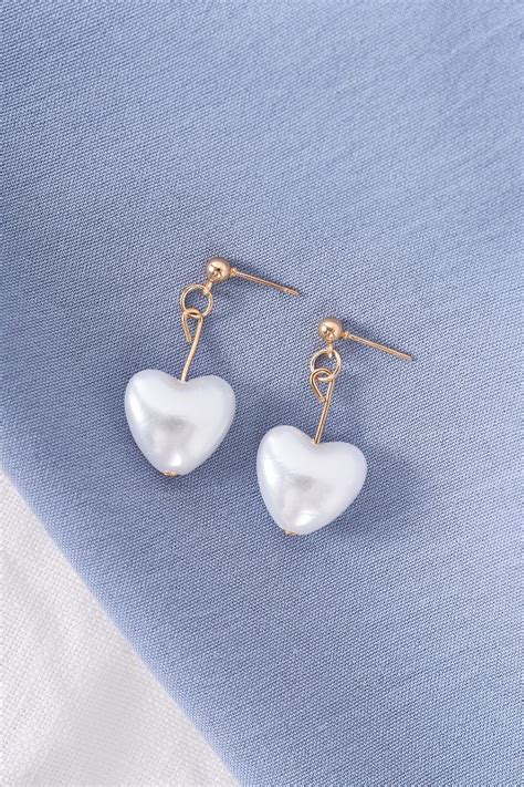 Wholesale Gold Heart Shape Pearl Drop Earrings