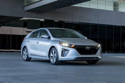 Hyundai Ioniq Electric Review Ratings Edmunds