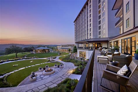 Soak In The Magic Of The Fall Season At Omni Barton Creek Resort Spa