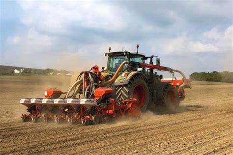 Kuhn Le combiné de semis 4 5 m polyvalent et modulable FARM Connexion