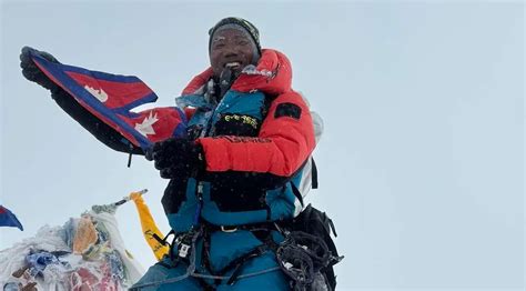 Record Mondiale Lo Sherpa Kami Rita Scala Per La Esima Volta L