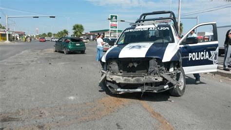 Patrulla Se Pasa En Rojo Y Causa Accidente Grupo Milenio