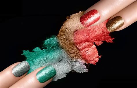 What Is Dip Powder Manicure How To Do Maintain It At Home Wpc Trends