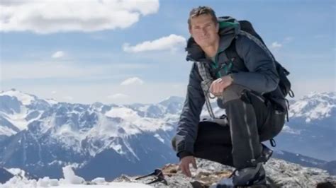 Survival Expert Bear Grylls Celebrates Celebs Running Wild Survival