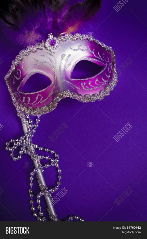 Purple Mardi Gras Mask Image & Photo (Free Trial) | Bigstock