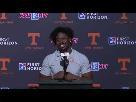 Vols Rb Dylan Sampson Discusses Spring Practice Tennessee Football